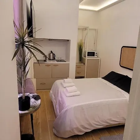 Tiny Rosa - Bairro Alto Affittacamere