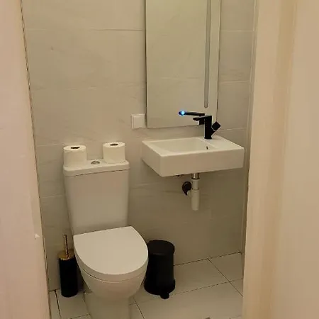 Tiny Rosa - Bairro Alto Guest house *